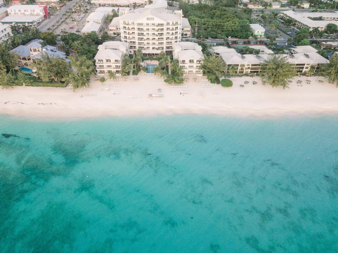 Caribbean Club Boutique Hotel, Grand Cayman Dog City Extérieur photo